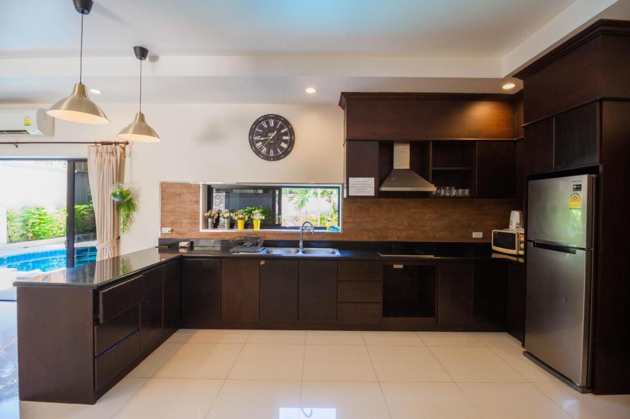 Luxury Pool Villa 4 Bedroom 900M Beach 1.5 Km Downtown 芭達亞 外观 照片
